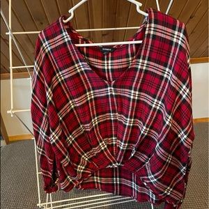 Express crop flannel, size XS.